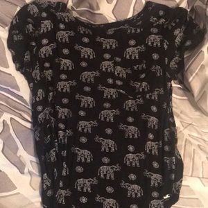 Hollister short sleeve shirt